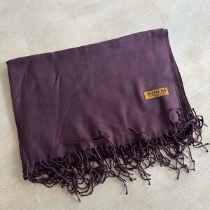 NWOT Sinem Pashmina, Purple, 26 x 72